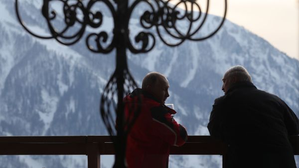 Рабочая поездка президента РФ В. Путина в Сочи Рабочая поездка президента РФ В. Путина в Сочи