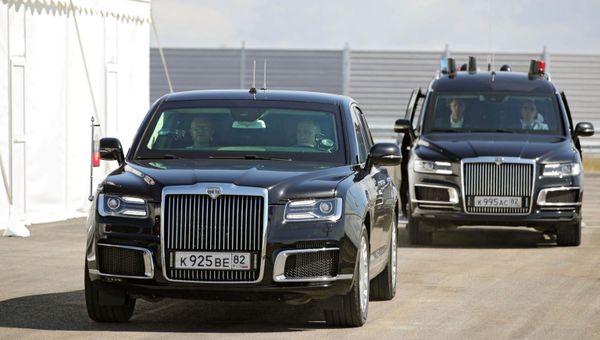 Президент РФ В. Путин открыл движение по трассе Таврида в Крыму Президент РФ В. Путин открыл движение по трассе Таврида в Крыму