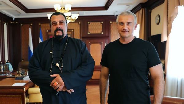 Стивен Сигал и Сергей Аксенов