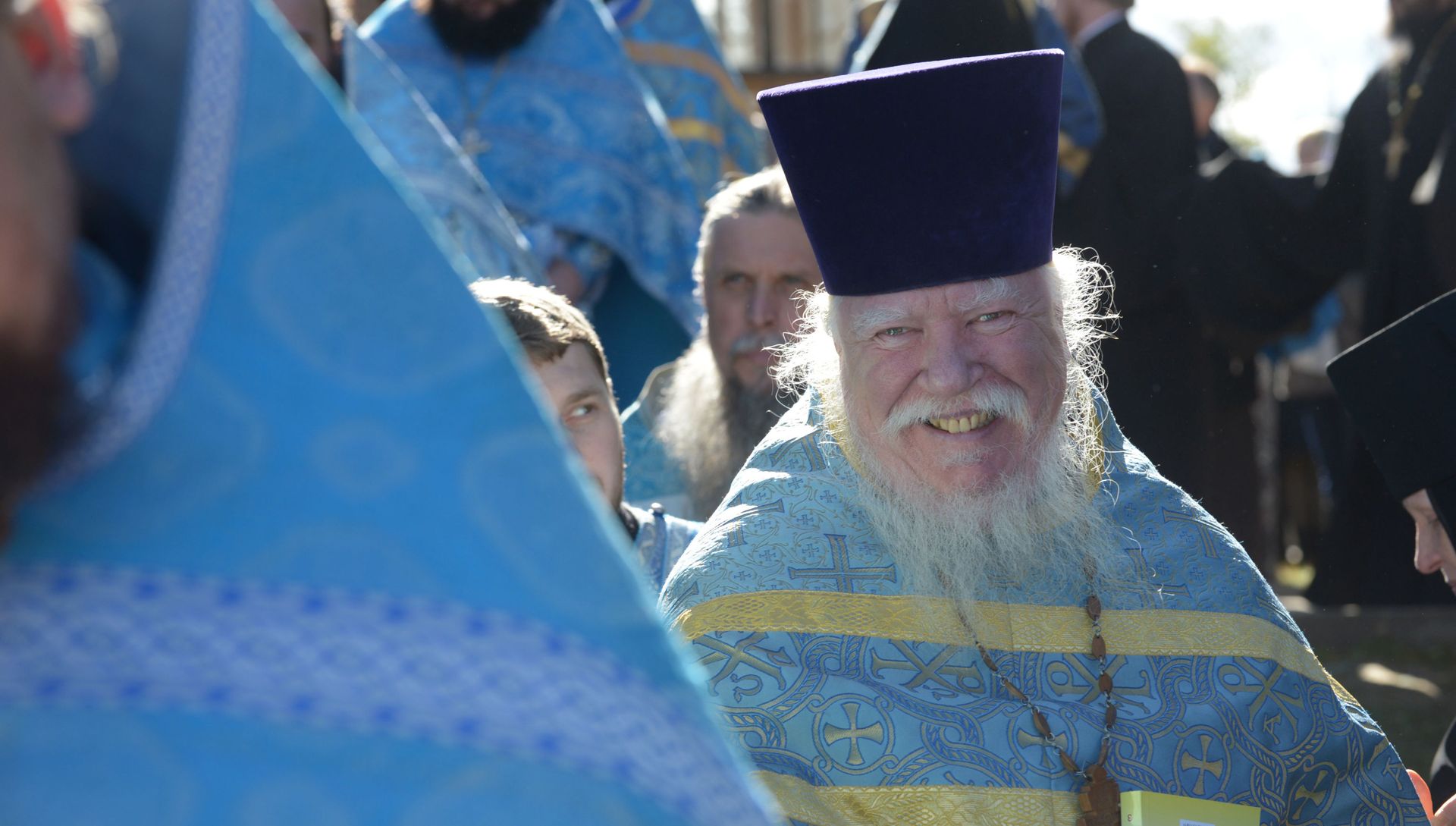 Протоиерей Дмитрий Смирнов во время благодарственного молебна благодарственный молебен в память об избавления России от нашествия Наполеона перед чудотворной иконой Смоленской Божией Матери. Протоиерей Дмитрий Смирнов во время благодарственного молебна благодарственный молебен в память об избавления России от нашествия Наполеона перед чудотворной иконой Смоленской Божией Матери. - РИА Новости, 1920, 21.10.2020