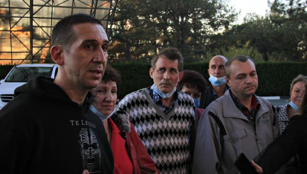 Видео_встреча моряков в аэропорту Симферополь