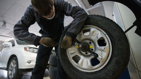 Работа автосервиса