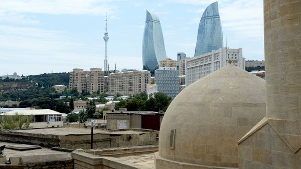 Города мира. Баку
