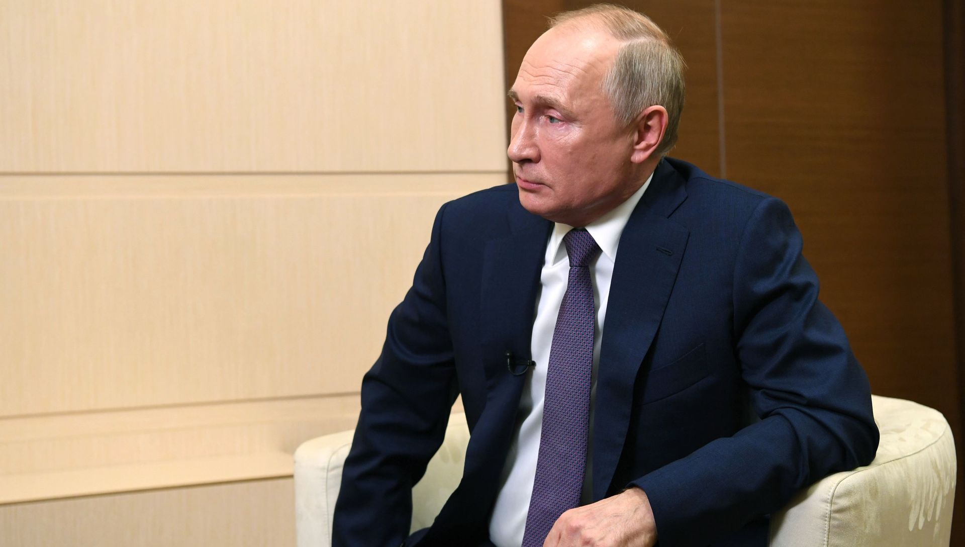 Президент РФ В. Путин. Архивное фото Президент РФ В. Путин. Архивное фото - РИА Новости, 1920, 22.11.2020