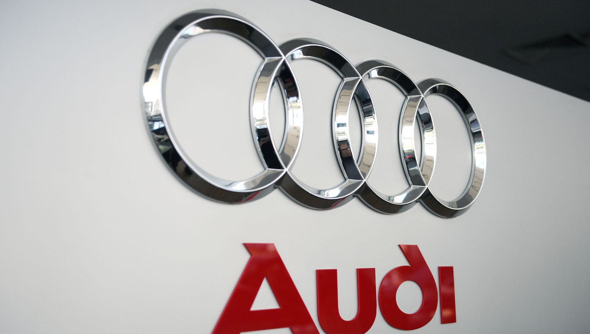 Автосалон Audi в Москве Автосалон Audi в Москве - РИА Новости, 1920, 10.12.2020