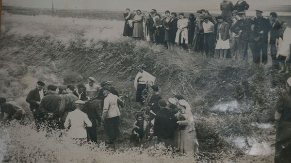 Симферопольский ров, 1944 г., после освобождения Крыма