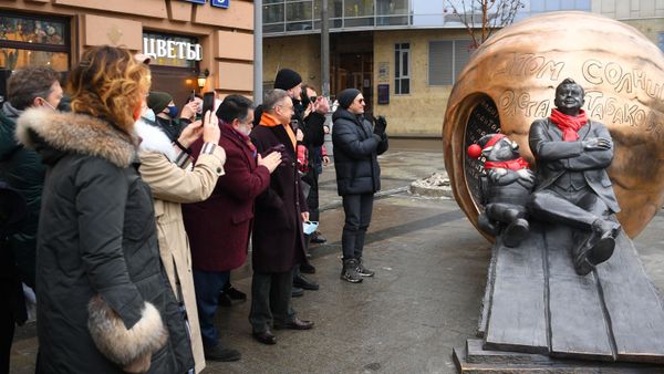 Открытие памятника Олегу Табакову