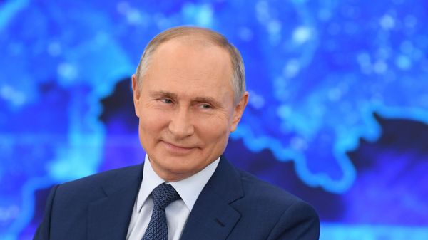 Russia Putin News Conference