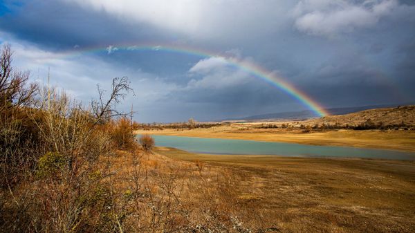 Радуга над Аянским водохранилищем
