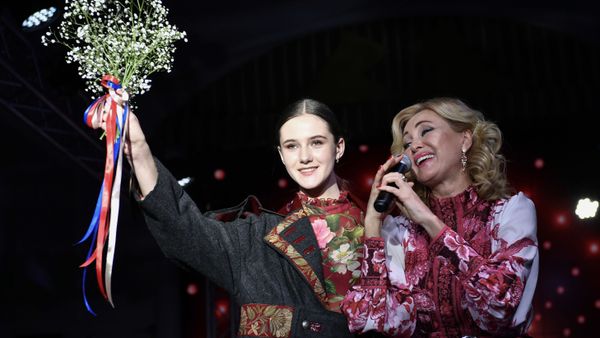 Вика Цыганова