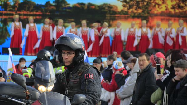Мотопробег в Симферополе в честь седьмой годовщины воссоединения Крыма с Россией Мотопробег в Симферополе в честь седьмой годовщины воссоединения Крыма с Россией