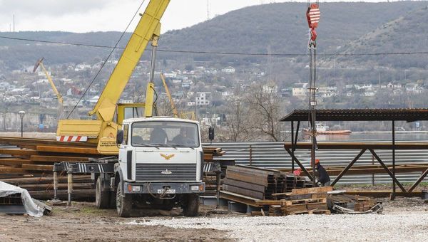 В Инкермане начали строить физкультурно-оздоровительный комплекс