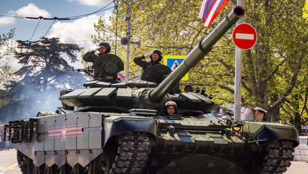 Парад Победы в Севастополе 2021