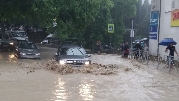 Ялту затопило в результате сильного ливня