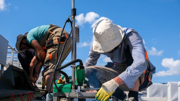 Ремонтные работы в аэропорту Симферополь 