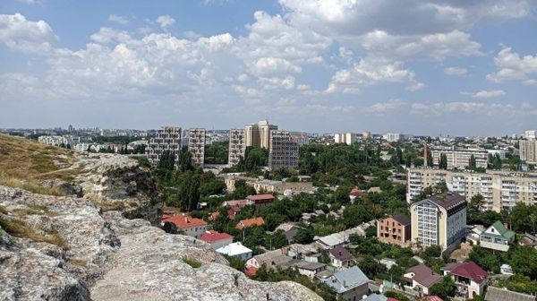 Симферополь с высоты Петровских скал Симферополь с высоты Петровских скал