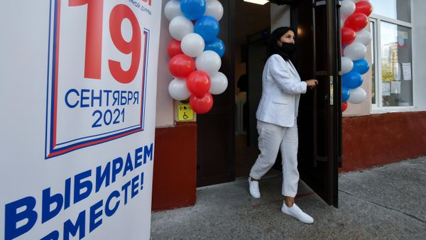 В России стартовали выборы депутатов Госдумы, законодательных органов и глав субъектов федерации