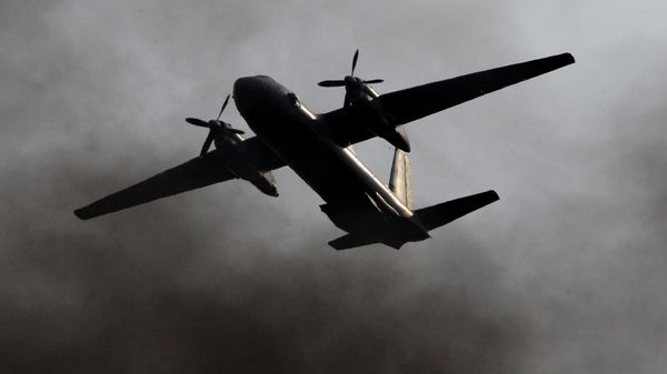 Самолет Ан-26 