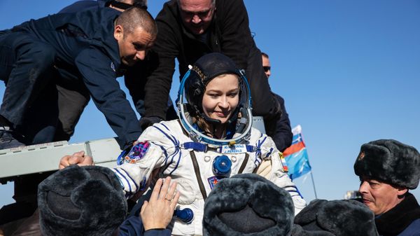 Экипаж корабля Союза МС-18 вернулся на Землю