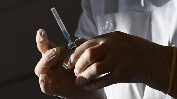 Чем России может грозить движение антипрививочников: мнение родителей и медиков