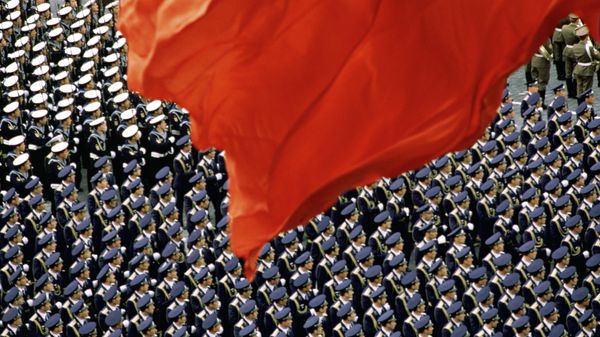 Красный флаг на Красной площади.
Демонстрация мощи Советской армии на военном параде. Празднование годовщины Великой Октябрьской Социалистической революции.
Диплом World Press Photo, 1988 Красный флаг на Красной площади.
Демонстрация мощи Советской армии на военном параде. Празднование годовщины Великой Октябрьской Социалистической революции.
Диплом World Press Photo, 1988