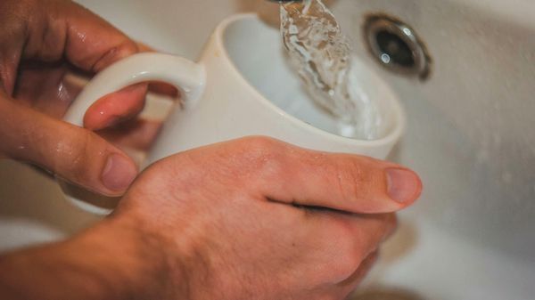 Вода