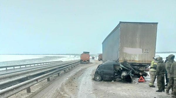 Авария на трассе Таврида в районе поселка Зуя. 18 января 2022 года 