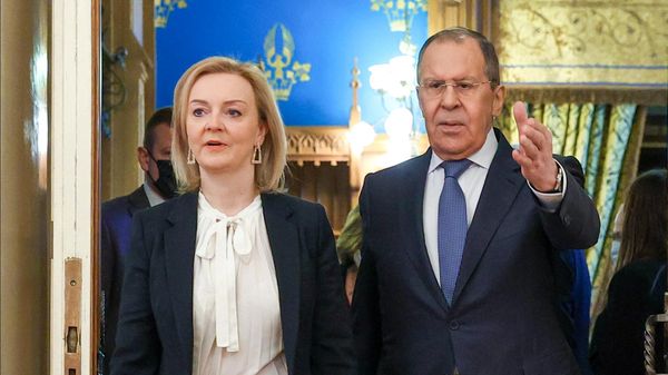 Встреча глав МИД РФ и Великобритании С. Лаврова и Э. Трасс