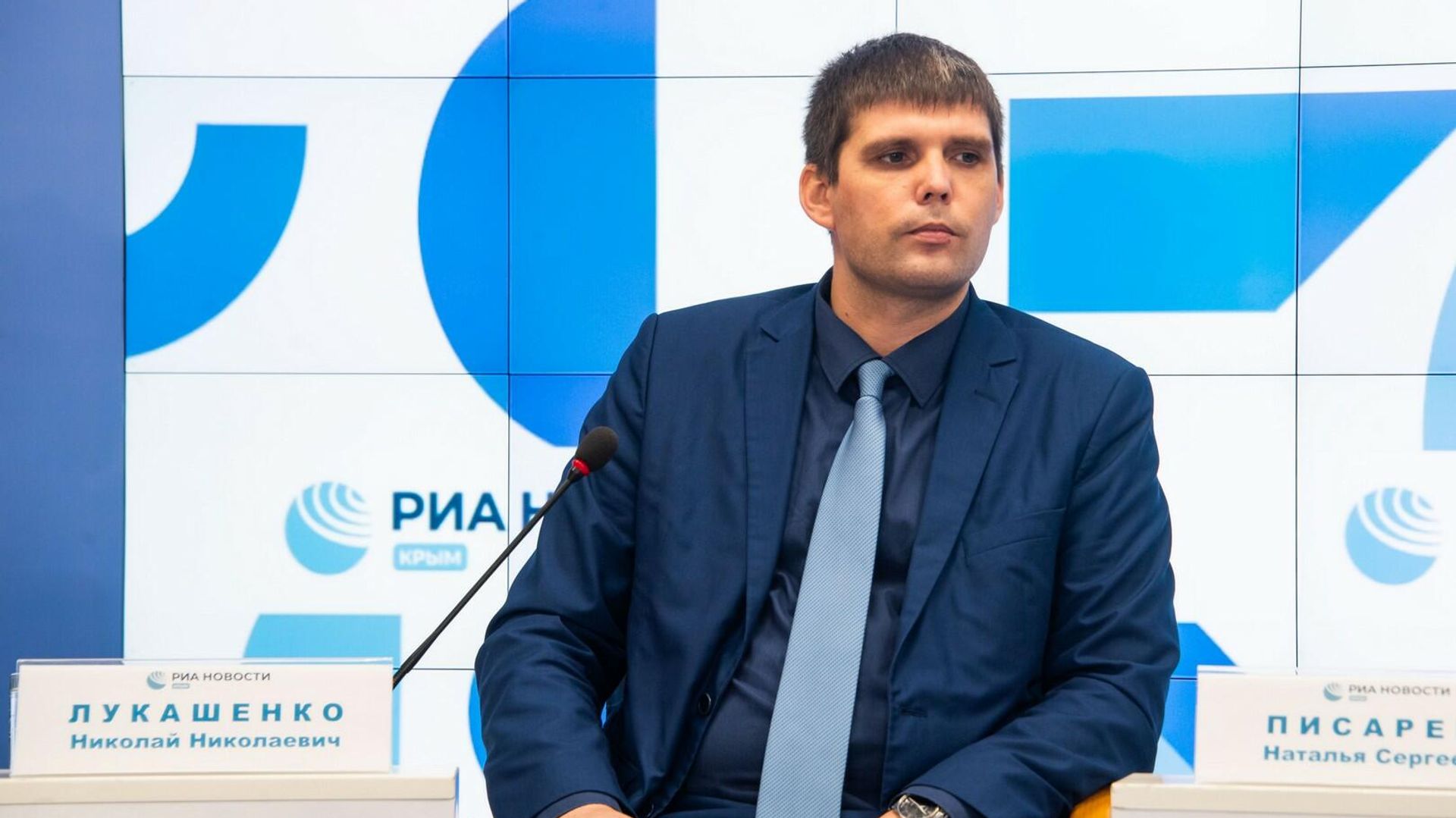 Пресс-конференция Станут ли крымские дороги качественными и безопасными - РИА Новости, 1920, 04.04.2023