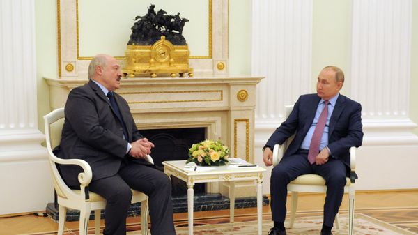 Президент РФ В. Путин провел переговоры с президентом Белоруссии А. Лукашенко