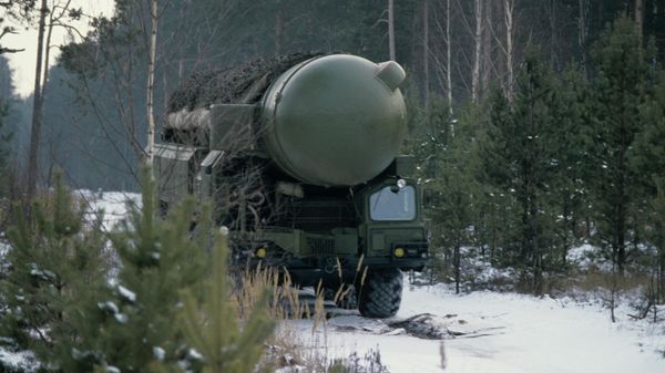 Самоходные ракетные установки РСД-10 