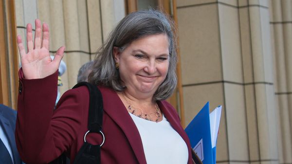Помощник госсекретаря США В. Нуланд приехала в МИД РФ