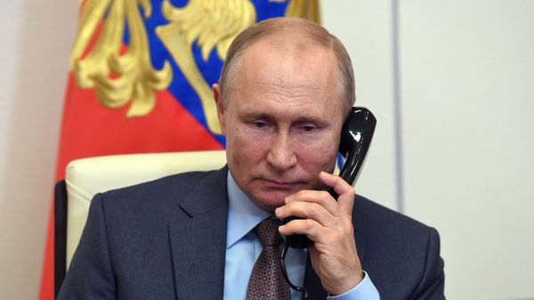 Президент РФ В. Путин 