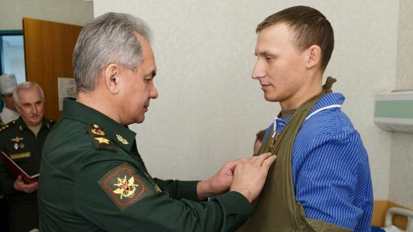 Звание Героя России присвоили командиру танковой роты 126 отдельной бригады береговой обороны старшему лейтенанту Антону Старостину