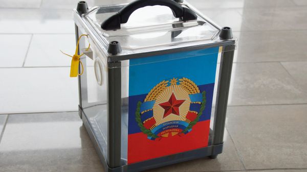 Предвыборная агитация в Луганске