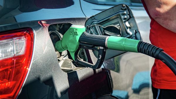 Заправка автомобиля