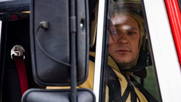 Учения МЧС. Тренировка тушения пожаров в музыкальном училище им. Чайковского в Симферополе