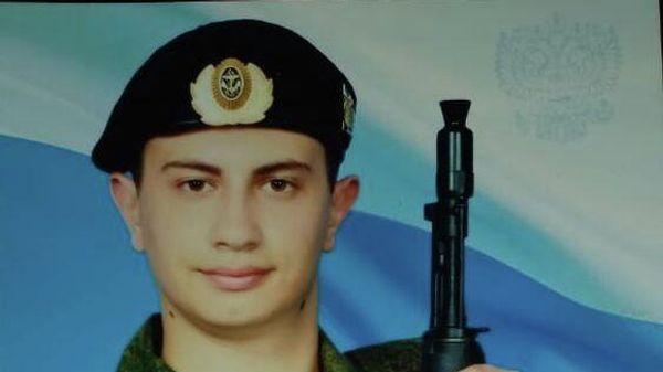 Младший сержант, командир автомобильного отделения десантно-штурмового взвода Евгений Петелько