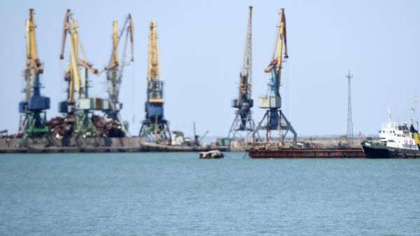  Бердянский морской торговый порт