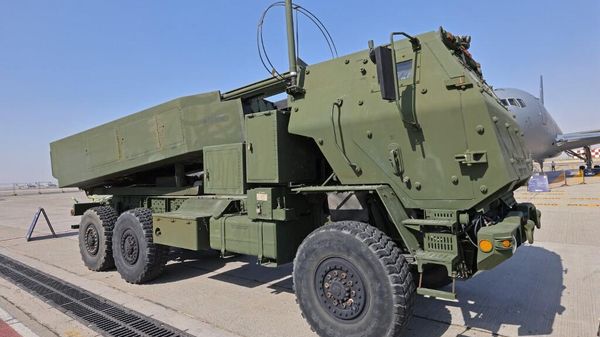 Американская ракетная установка M142 . Фото GIUSEPPE CACACE / AFP