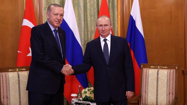 Президент РФ В. Путин провел переговоры с президентом Турции Р. Эрдоганом в Сочи