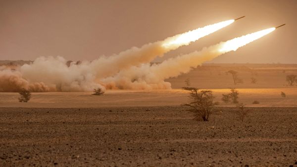 Американская высокомобильная артиллерийская ракетная система M142 (HIMARS) 