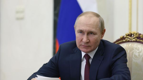 Президент РФ В. Путин провел встречу с руководителями органов безопасности и спецслужб стран СНГ