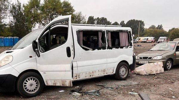 Последствия удара по колонне с мирными жителями в Запорожье