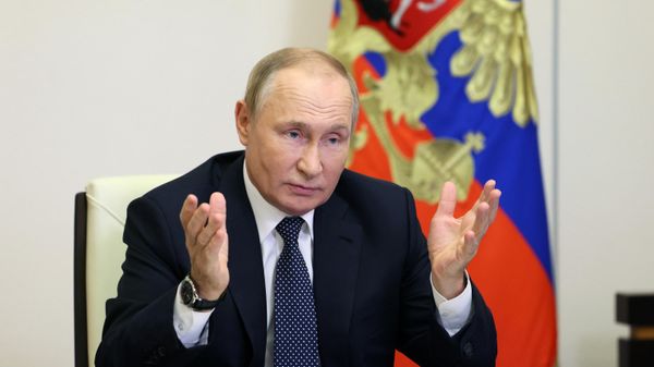 Президент РФ В. Путин встретился с лауреатами и финалистами всероссийского конкурса Учитель года