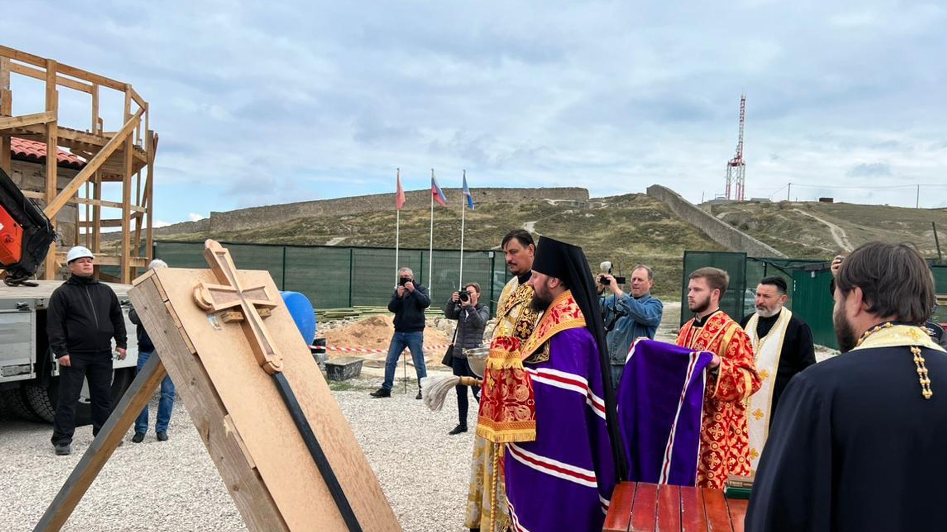 В Феодосии завершили один из этапов реставрации средневекового храма - РИА Новости, 1920, 01.11.2022