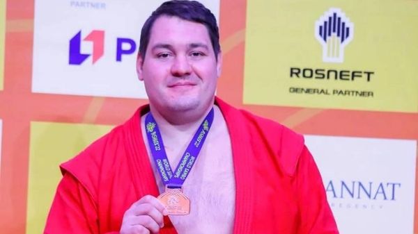 Самбист Антон Брачев Самбист Антон Брачев