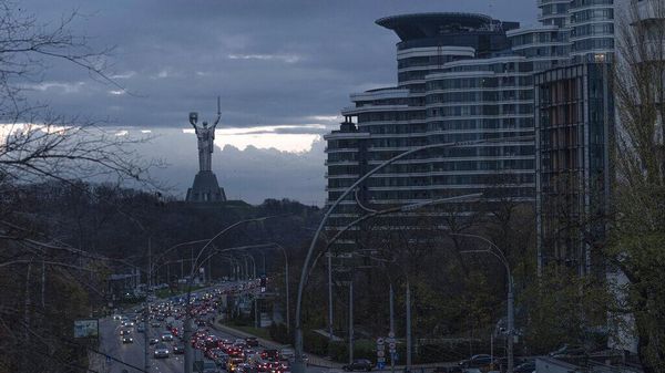 Киев во время отключения электричества