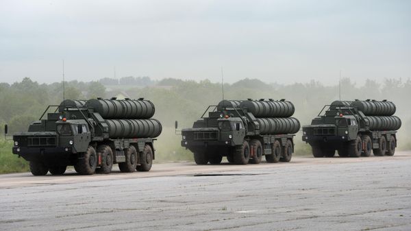 Зенитный ракетный комплекс С-400