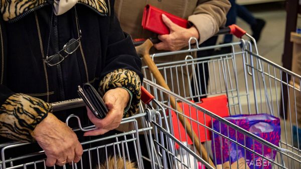 В супермаркете Симферополя